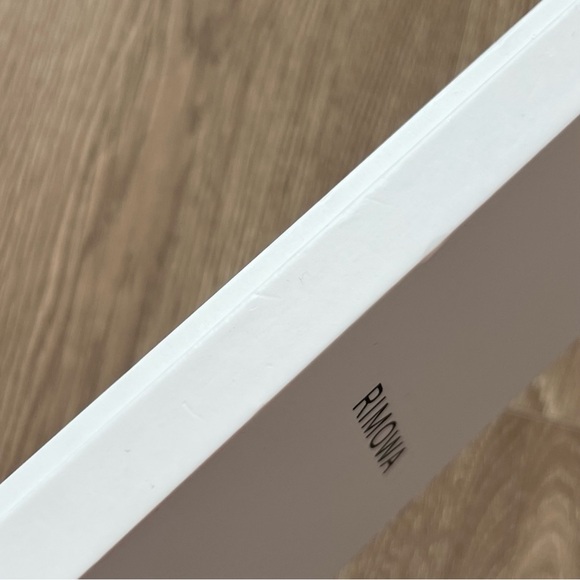 NWT Rimowa iPhone 16 Pro Blue Aluminum Phone Case - Picture 4 of 5